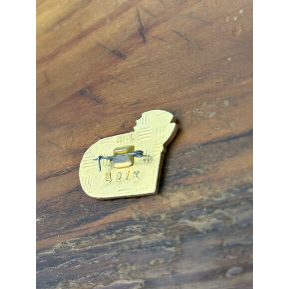 Vintage Gold Tone 1980 Olympics Badge Soviet Union Moscow Russia USSR Historic - Picture 7 of 8